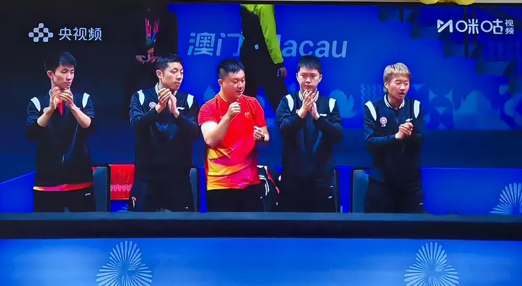 韩国队险胜波兰队,许昕统治全场 韩国队险胜波兰队,许昕统治全场