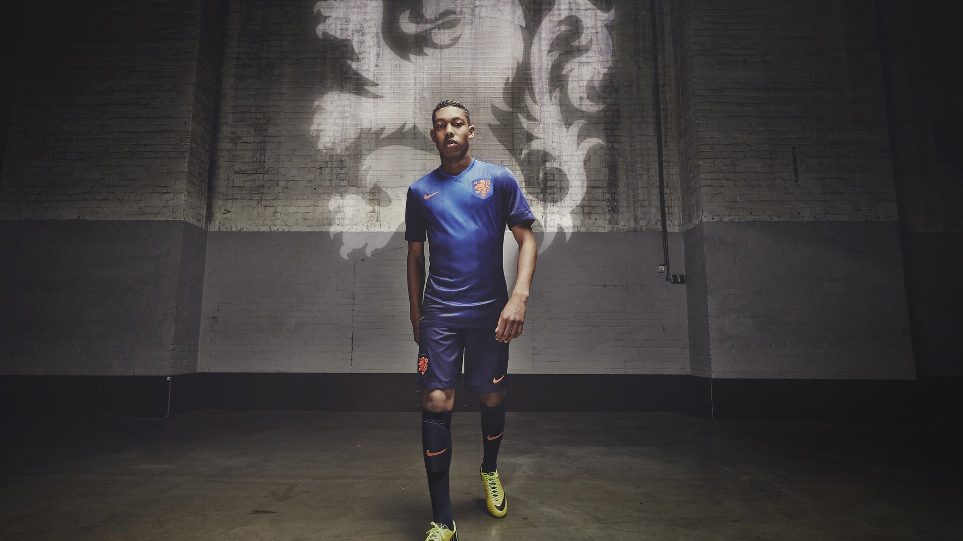 意甲焦点战之夜，奥纳纳压力下完成爆发，证明自己为何值得信赖