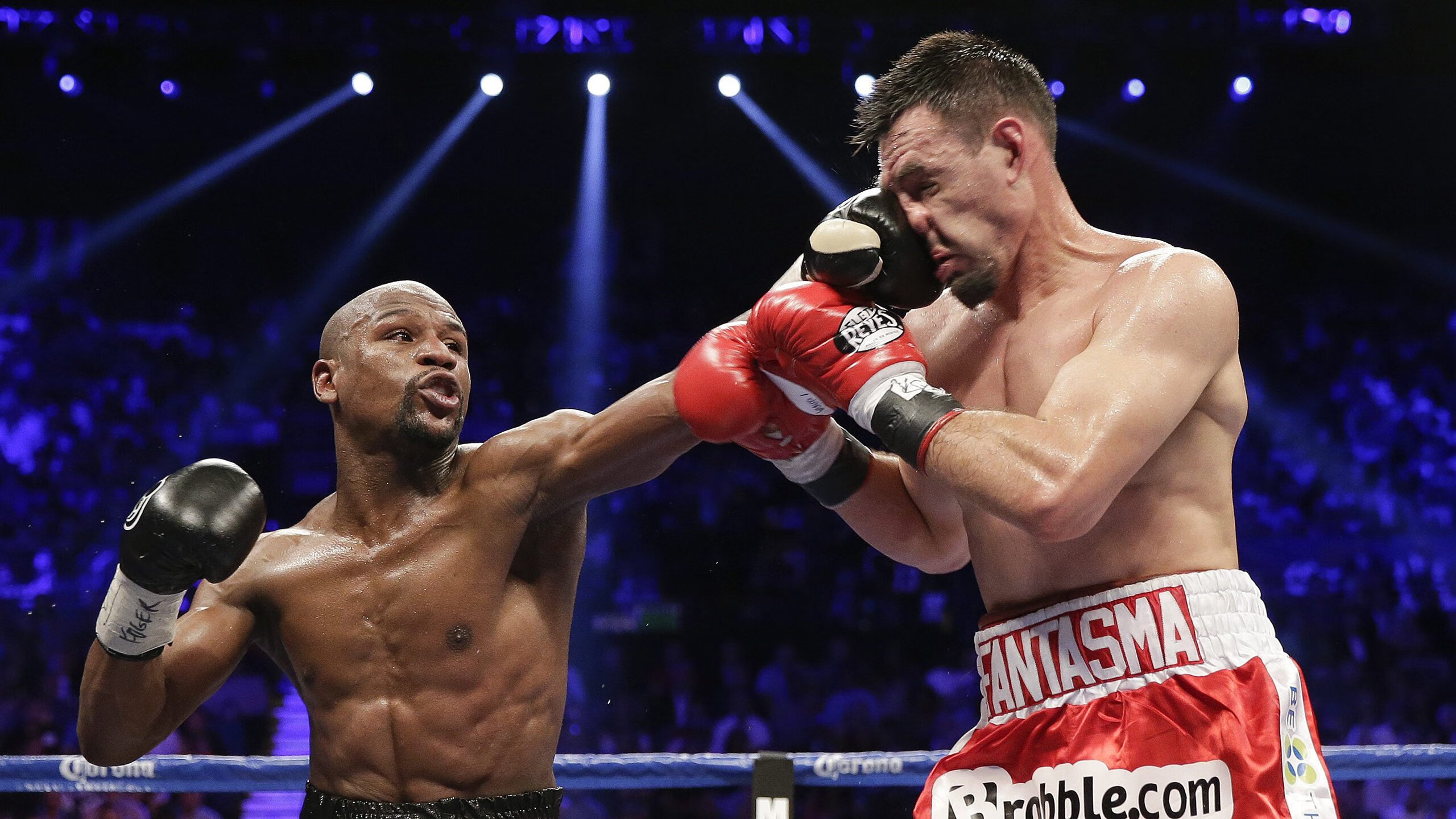 骑士轻取雄鹿，马克西在NBA总决赛接管比赛