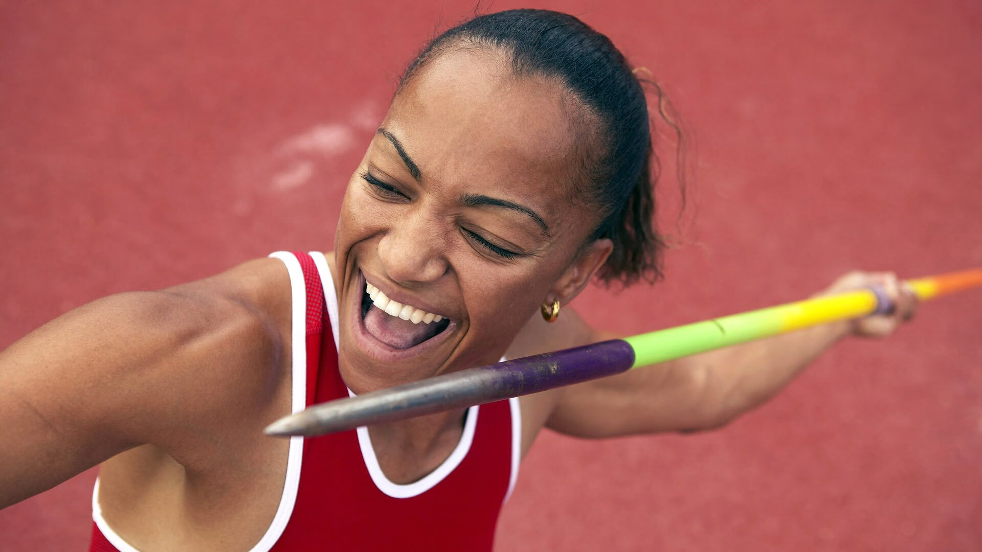 冷门与热望，从马里足球的逆袭到迪亚斯的赛道狂飙
